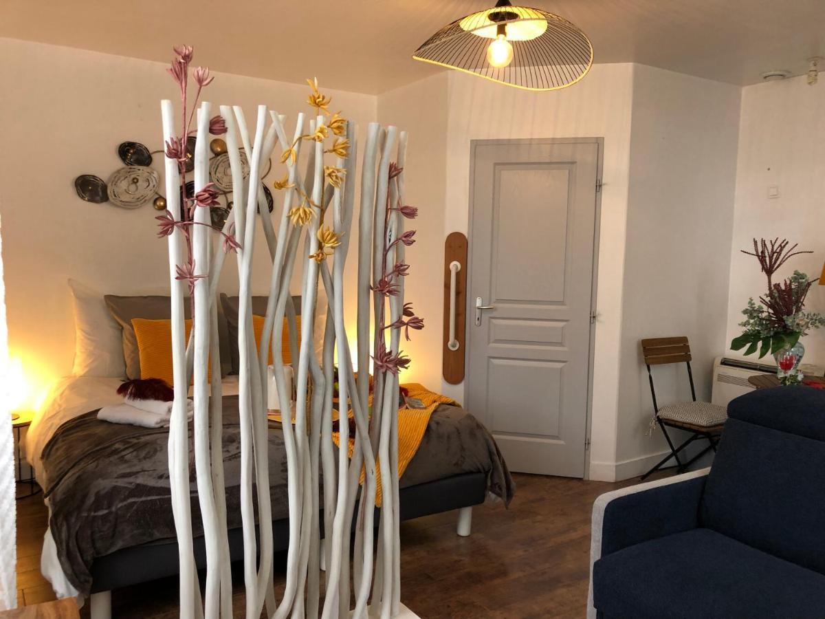 Les Demoiselles De Rochefort Villa Exteriör bild