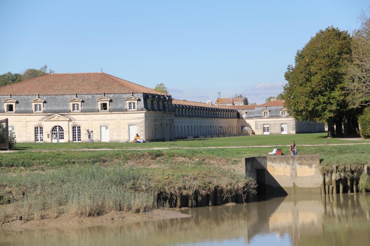Les Demoiselles De Rochefort Villa Exteriör bild
